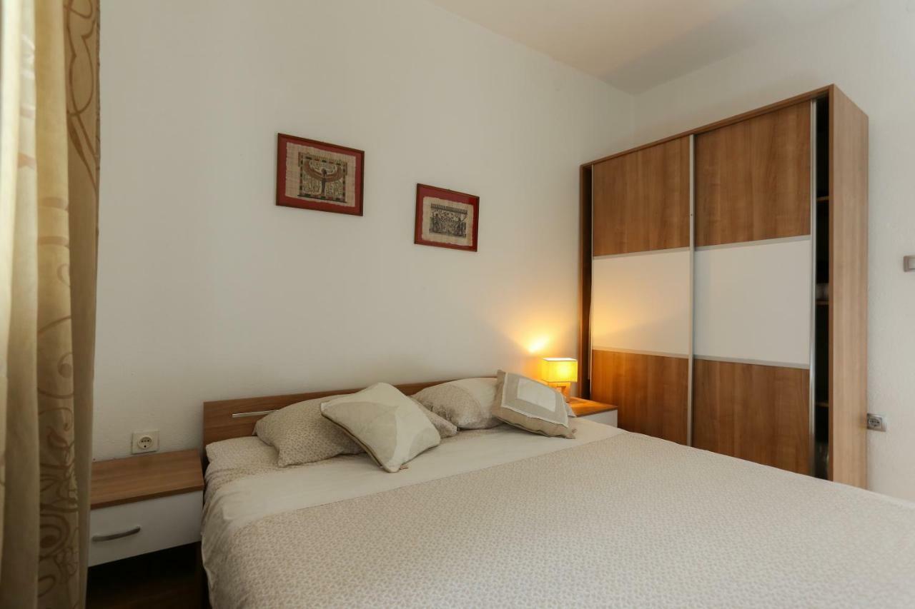 Apartment Star Supetar Luaran gambar